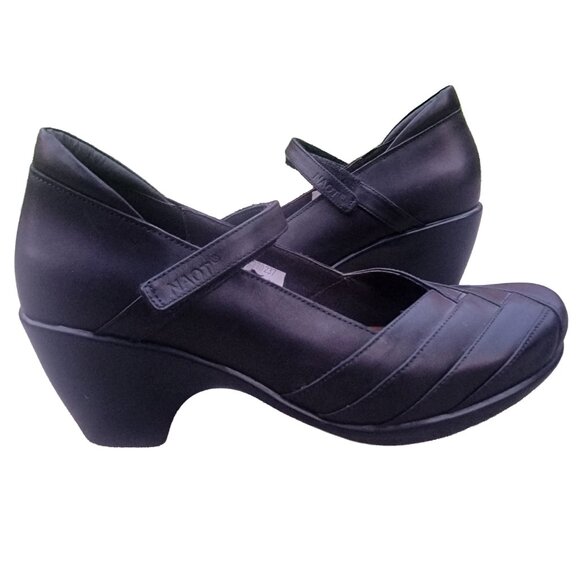 Naot Mary Jane Black Smooth Leather Pump Layered Vamp Adjustable Strap 38 - Picture 4 of 9
